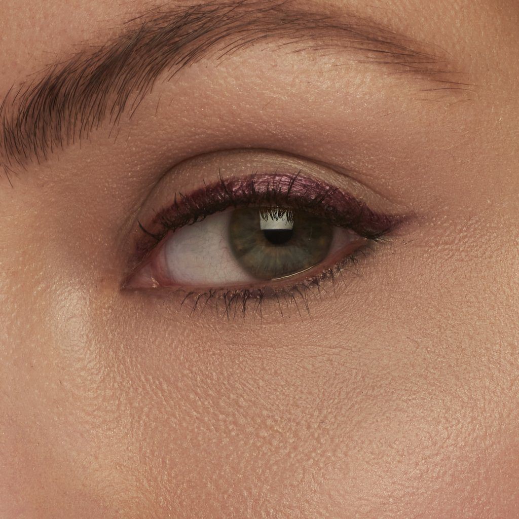 Eyeliner Pencil Makeup Tips